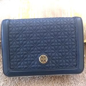 NWT! Tory Burch cross body BAG-NAVY. great for Christmas Gift